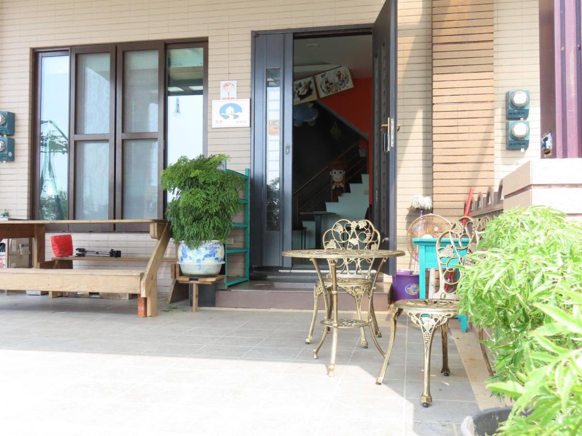 頭城鎮 No.1 Shelter Bed & Breakfast エクステリア 写真