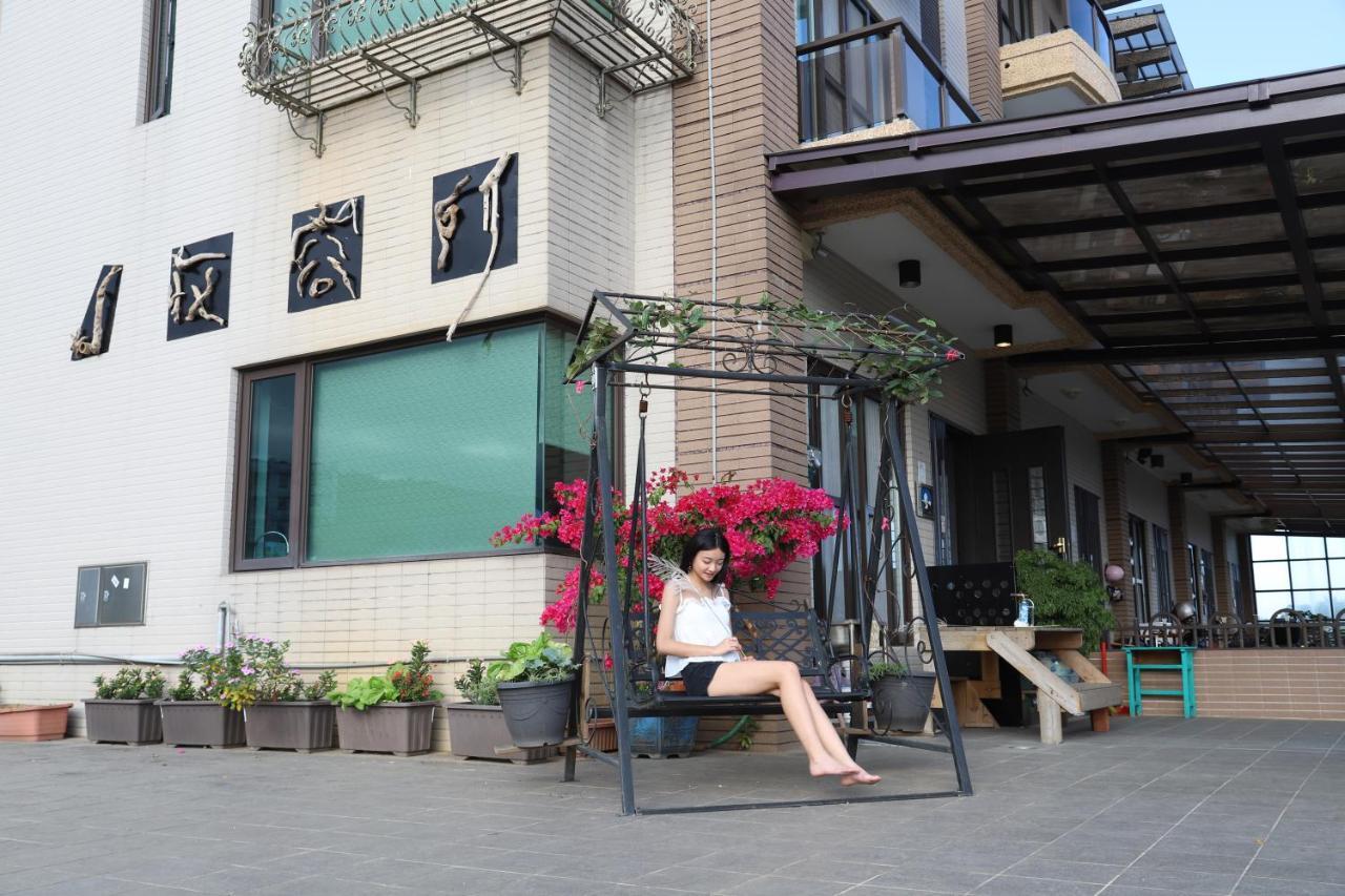 頭城鎮 No.1 Shelter Bed & Breakfast エクステリア 写真